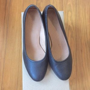 Madewell leather Reid pump, size 7.